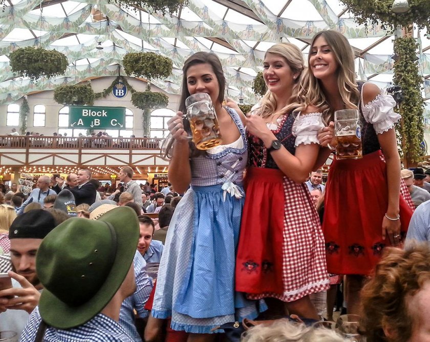 Започна Октоберфест, кметът на Мюнхен отвори първото буре бира