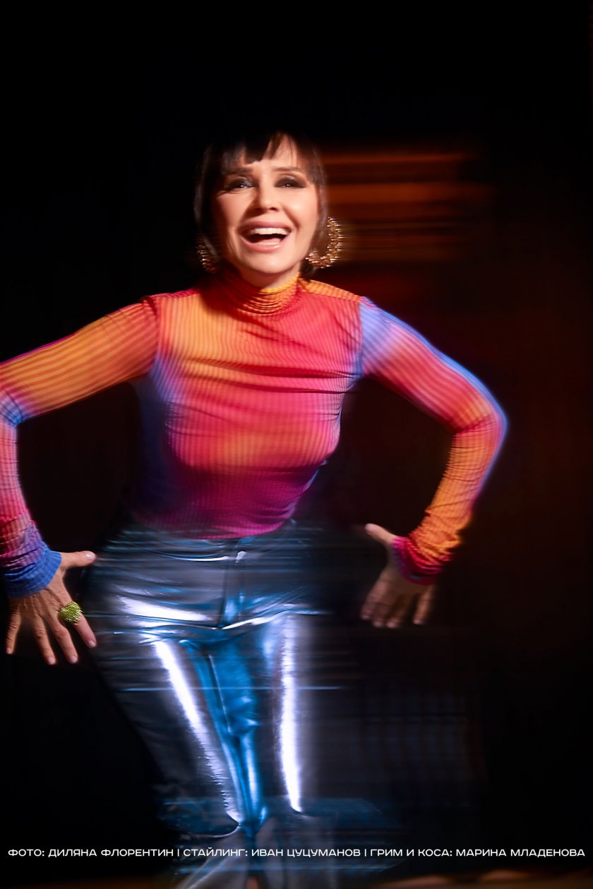 Ирина Флорин представя песента си “Знак, от едноименния 8-ми студиен