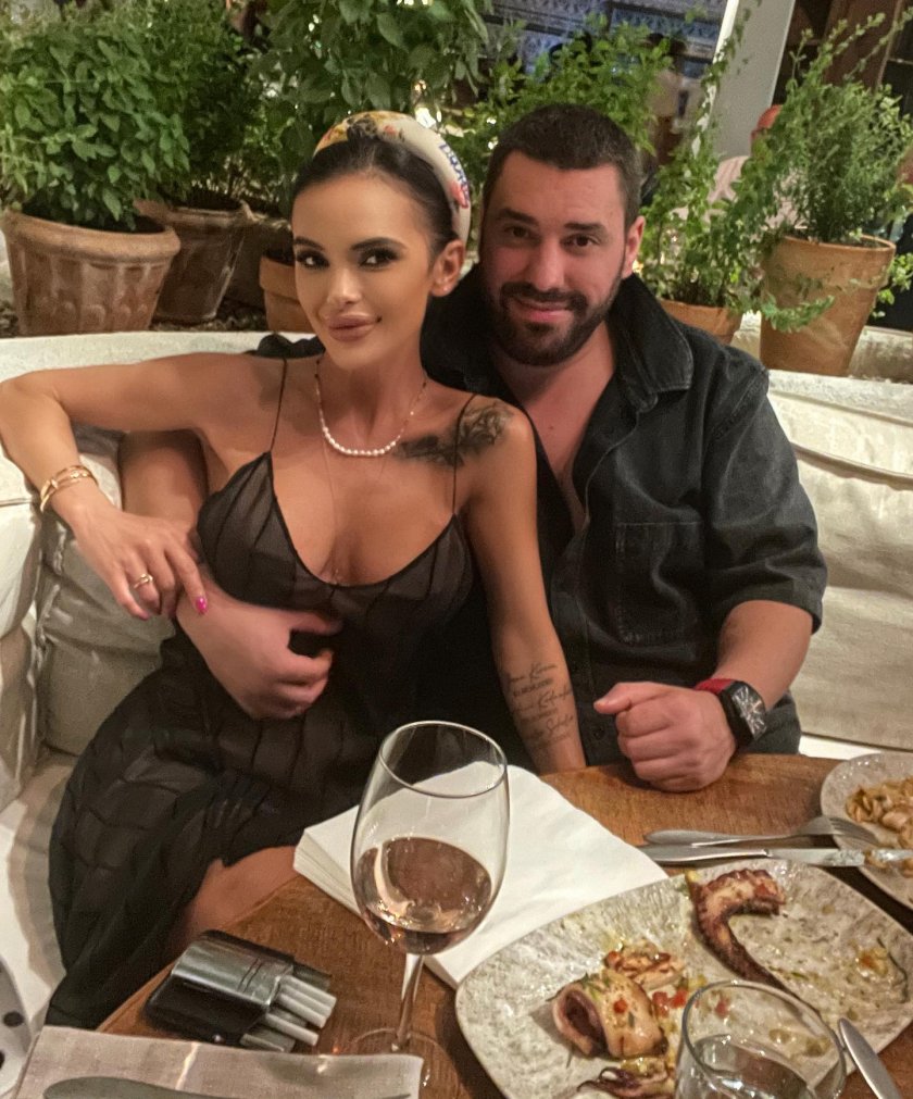 Мара Отварачката се похвали, че отново е в дома на