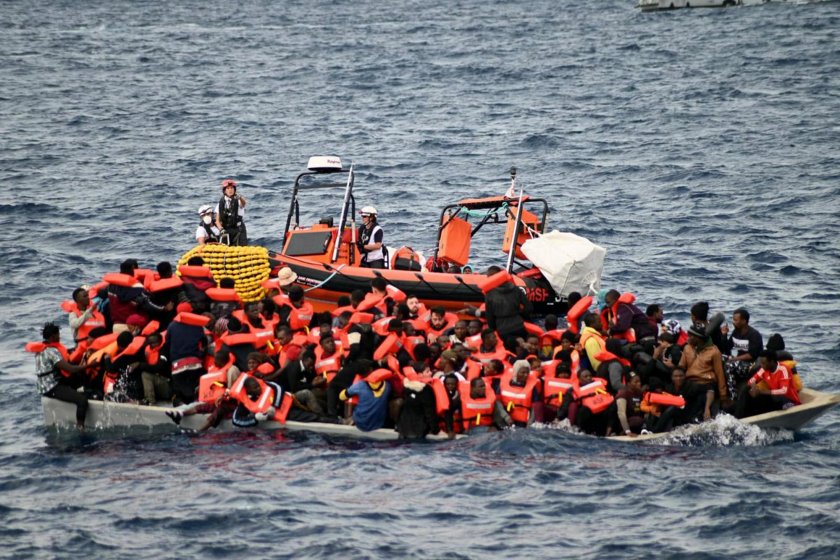 Над 400 мигранти са загинали в Средиземно море от началото на годината