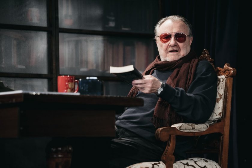 Васил Михайлов празнува 85 години с "Енигматични вариации"