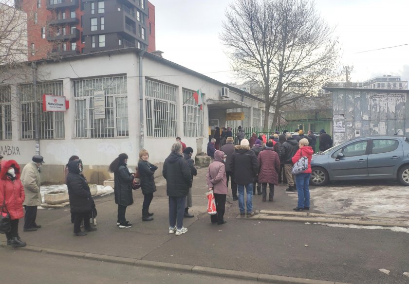 От утре започва изплащането на великденската добавка на пенсионерите