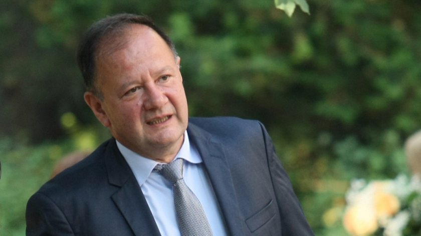 Михаил Миков: Най-логично е ГЕРБ и ДБ-ПП да създадат правителство