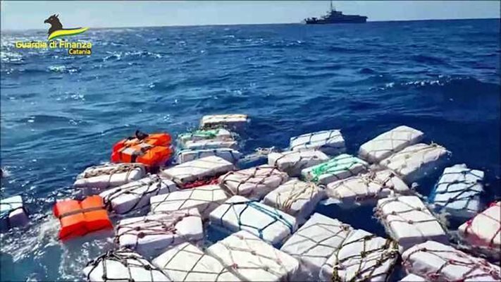 Откриха два тона кокаин за 400 млн. евро в морето