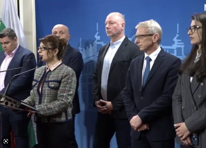 Ето ги законопроектите от "Джентълментското споразумение" между ГЕРБ и ПП-ДБ 