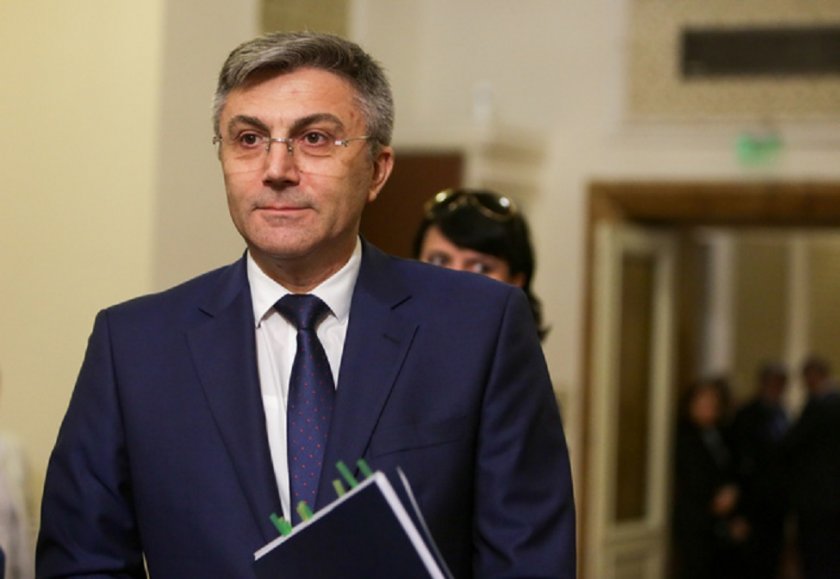 Мустафа Карадайъ издаде: Бойко има план Б