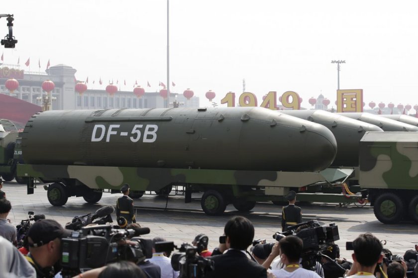 Китай предприема най-голямото разширяване на своя ядрен арсенал, като модернизира ядрената