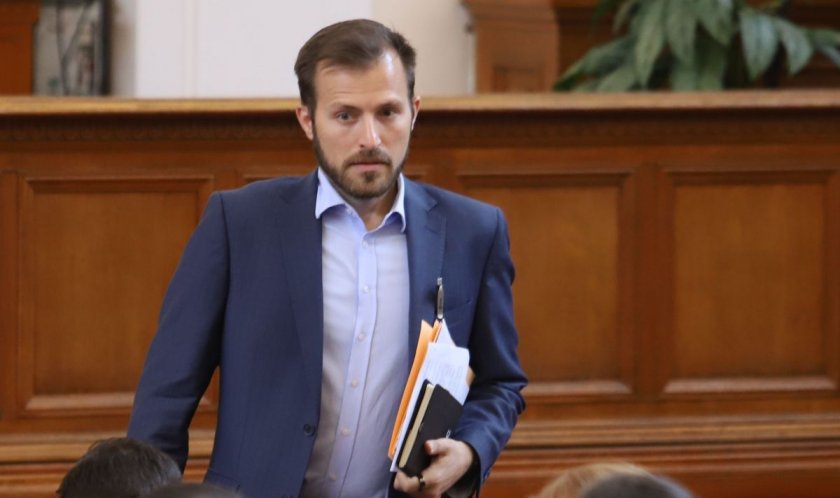 Искрен Митев: Зрялост ли?! ГЕРБ-СДС оплюха програмата ни 