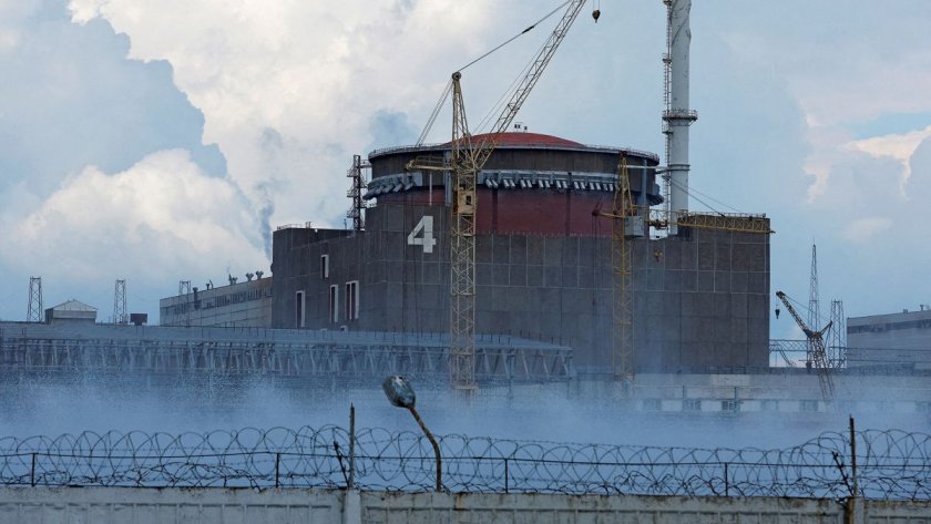 От Националната енергийна компания на Украйна Енергоатом предупредиха, че руските