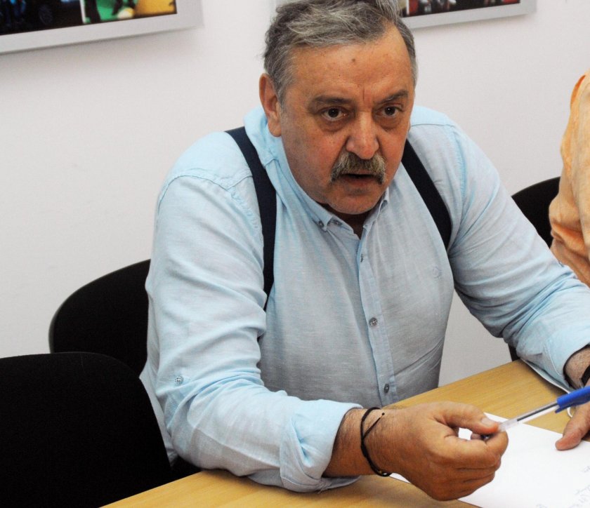 В момента у нас върлуват грип B, индийският вариант на