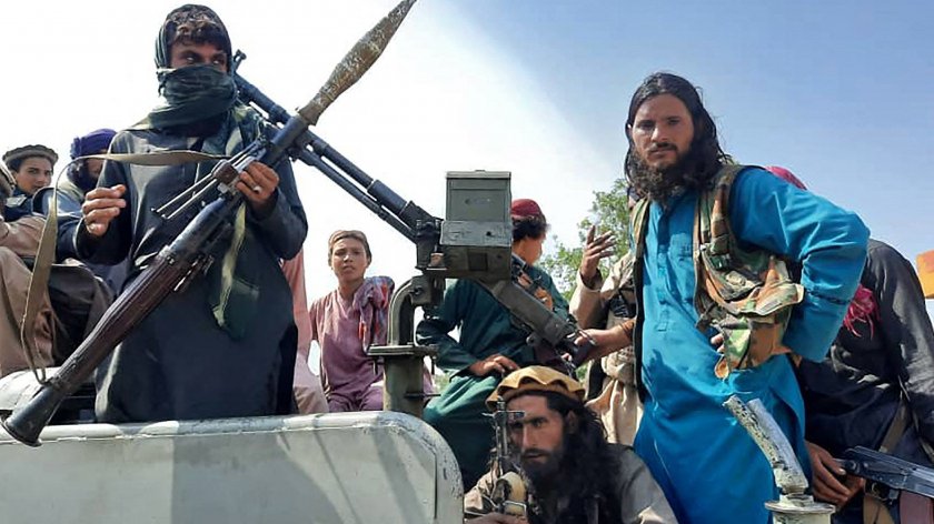 Талибаните задържаха шефовете на четири афганистански медии