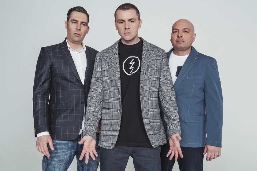 Слуховете за края на Ъпсурт витаят от няколко години, въпреки