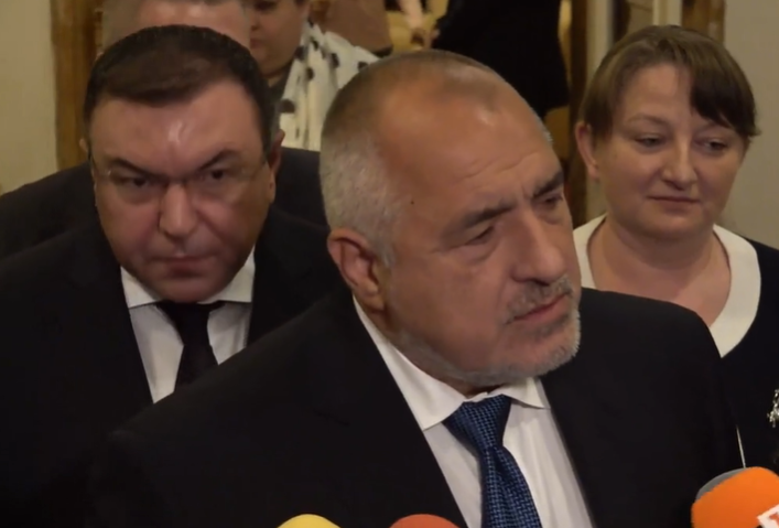 Да. Вариант е да направим конституционно правителство, по предложението на