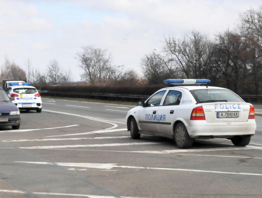 Закопчаха рецидивист след гонка с полицията в Благоевград 