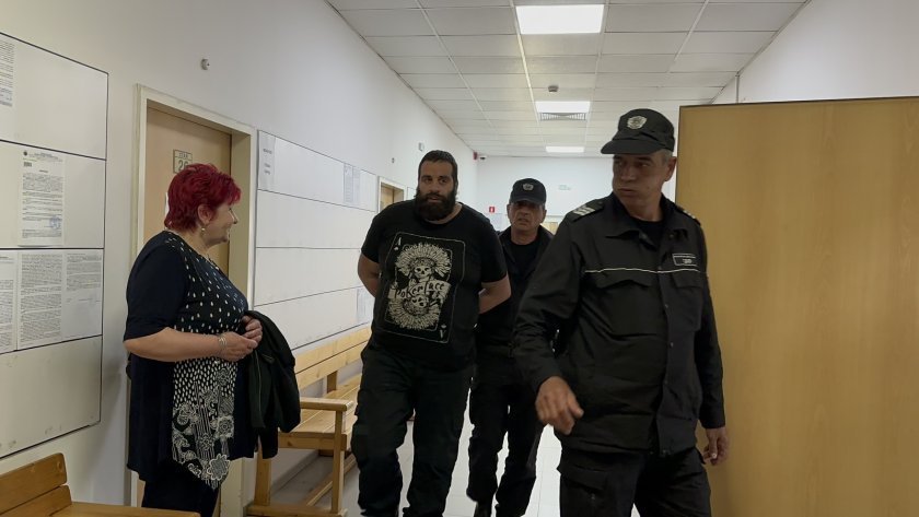 Петко Караилиев - Чеченеца излиза от ареста под гаранция от