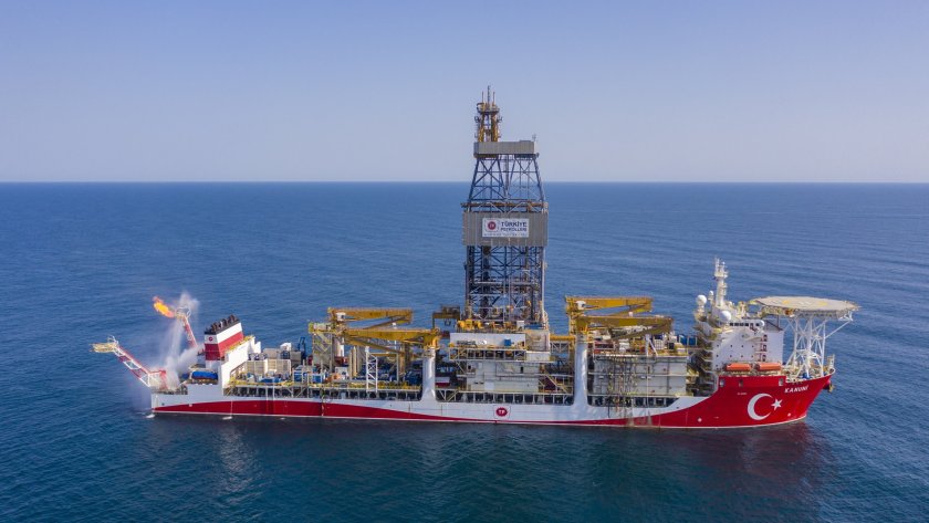 Турция ще търси нефт в Източно Черно море