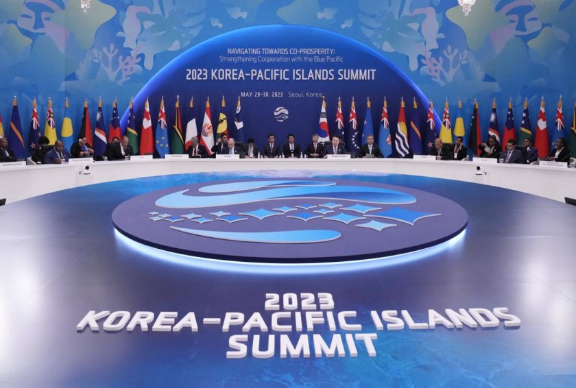 Южна Корея и Австралия засилват отбранителното сътрудничество