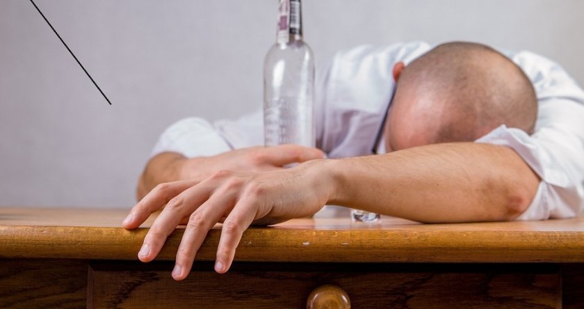 Интерфакс: Над 90 са отровените с алкохол менте в Русия, 30 починаха