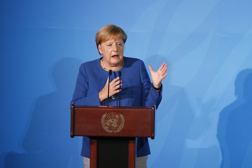 Ангела Меркел: Германия дава 4 млрд. евро за борбата с климатичните промени