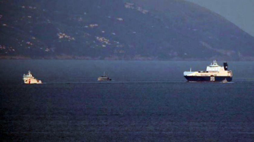 Имигранти пробвали да пиратстват върху турски кораб