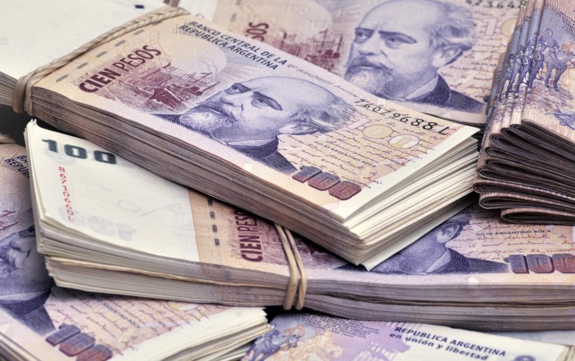 Аржентина отложи плащания по дълга си в размер на над $30 милиарда