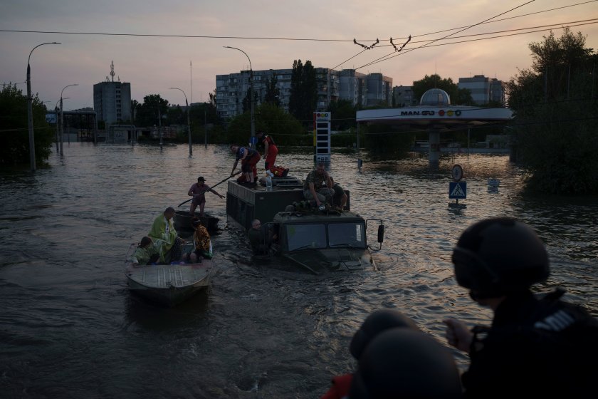 Украйна заяви, че броят на жертвите на наводненията, причинени от