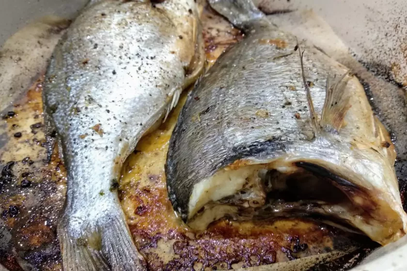 Кауфланд провежда 6-степенен контрол на качеството на прясната риба, която