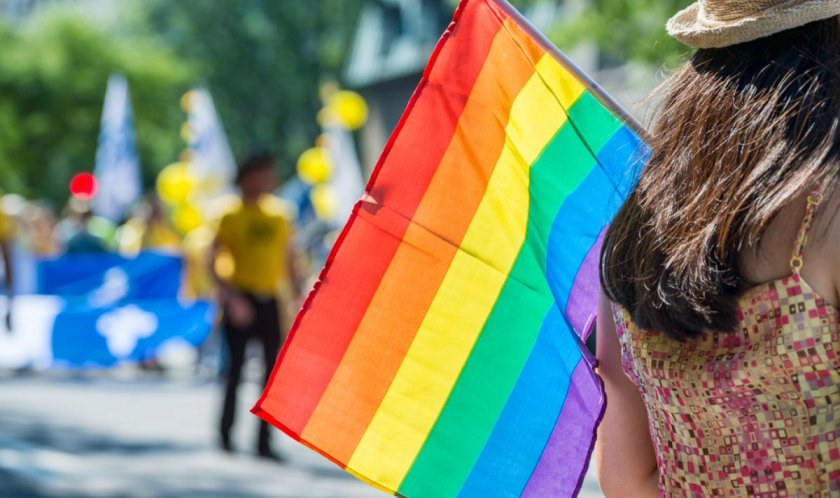 Радикално: Истанбул забрани гей парада в неделя