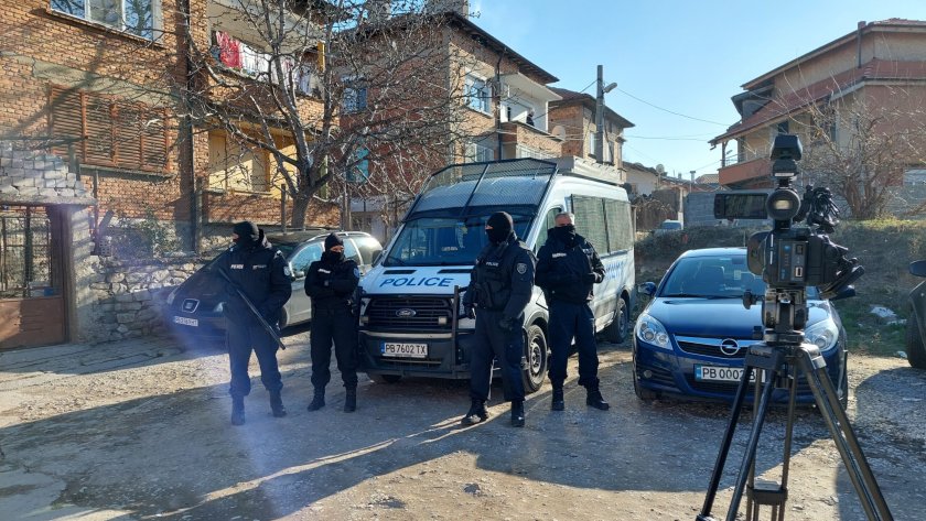 Жена е в дъното на клането в Болярци