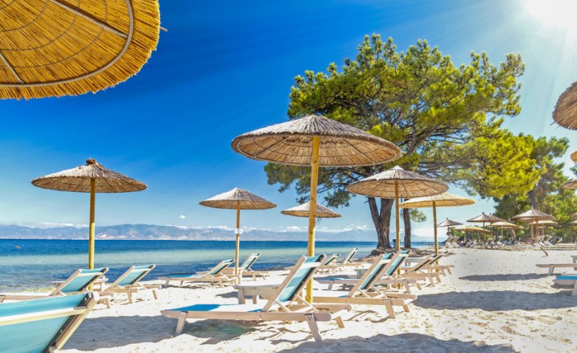 Половината гърци не могат да си позволят едноседмична почивка