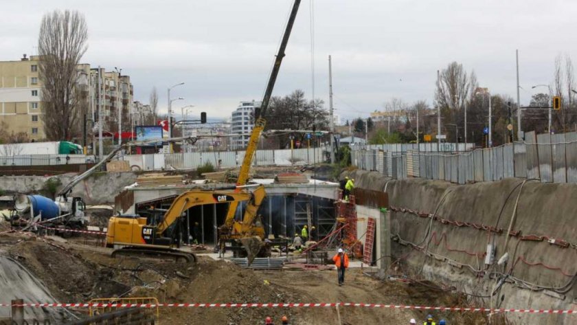 Променят движението в София заради разширение на метрото
