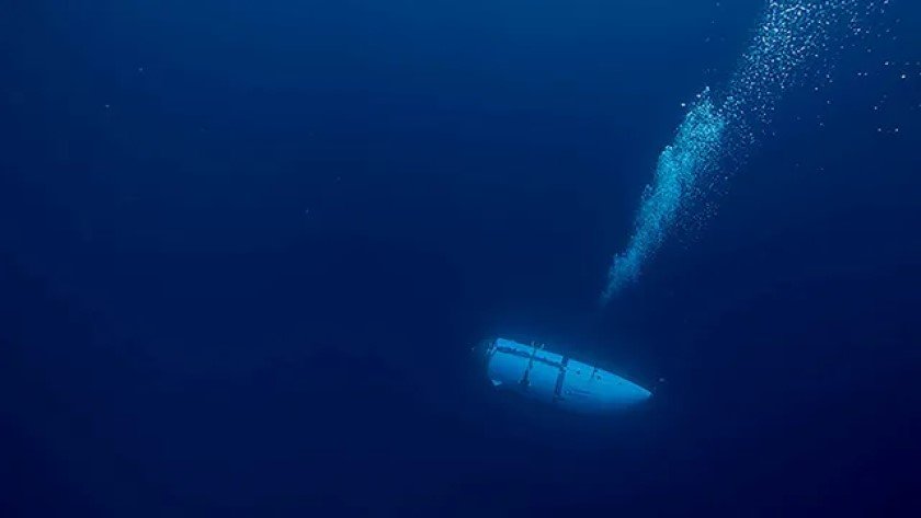 Намерени са отломки от подводница в зоната на Титаник“. Това
