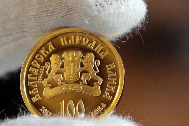 БНБ пуска уникална 32-грамова златна монета