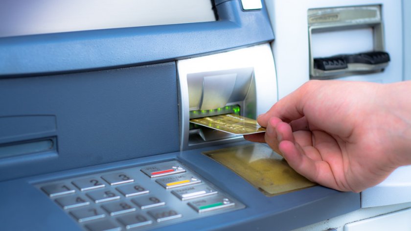 БНБ е поставила под наблюдение банкомати, неприемащи 50-левови банкноти. Очаква
