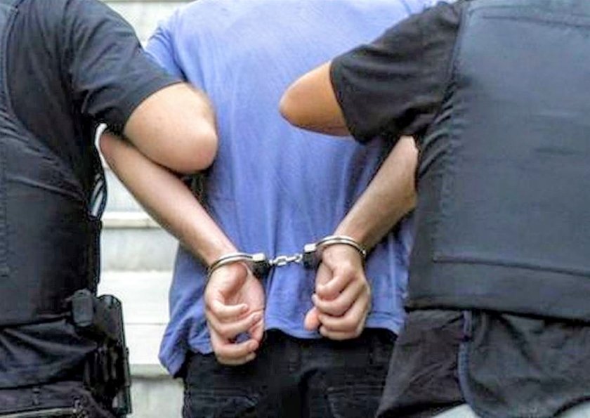 За броени часове заловиха 17-годишно момче за грабеж в Сливенско, съобщиха от