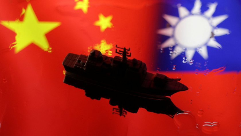 Китай готов да смаже независимостта на Тайван