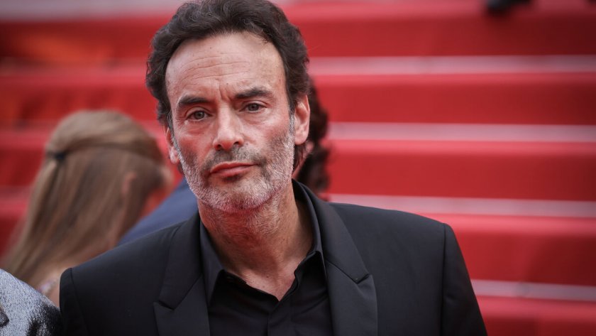 Първородният син на Ален Делон повдига завесата над личния си