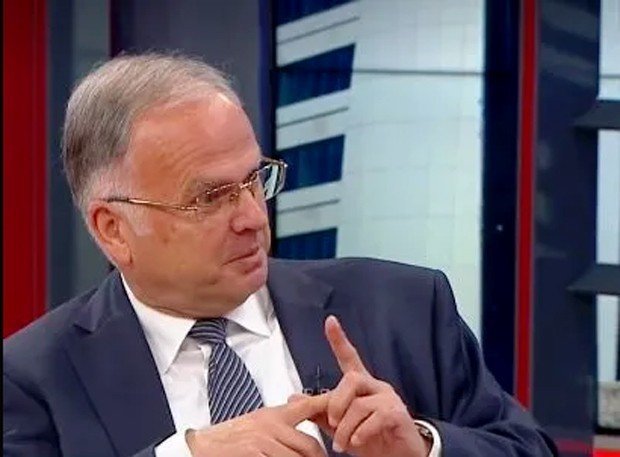 Чуков: Посрещането на Зеленски беше смешно и жалко