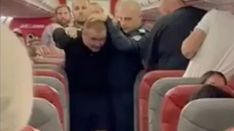 Британецът, приземил извънредно самолет на летище София, е шизофреник 