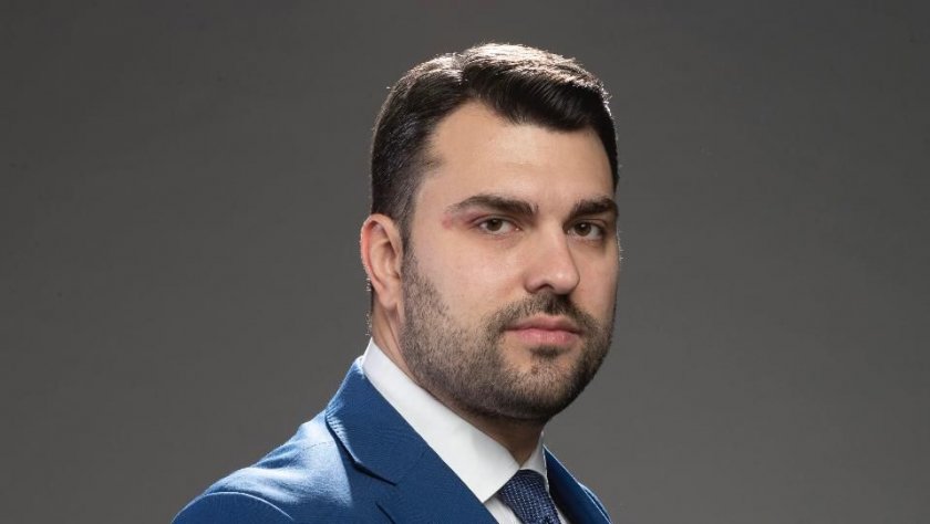 Георг Георгиев: Радев е опасен и вреден за България с пропагандата си