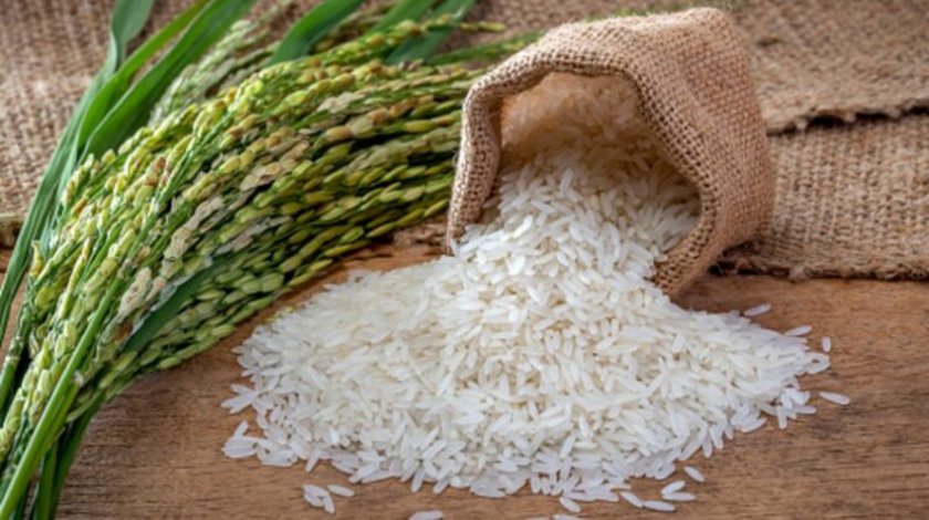 Най-големият спедитор на ориз в света Индия обмисля да забрани