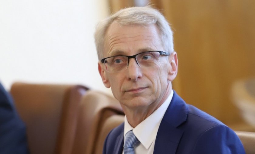 Денков заминава за Румъния, ще се види с Марчел Чолаку