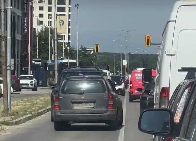 Ужас: На заден в насрещното