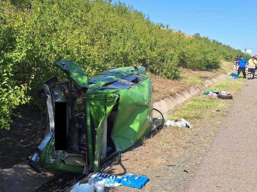 ТИР застигна и блъсна отзад движеща се по АМ Тракия