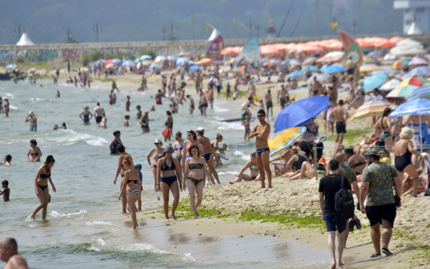 До края на юли страната ни ще остане в плен