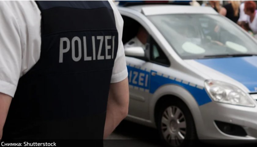 Първокласник загина нелепо в Германия. Детенцето било край автомобила на