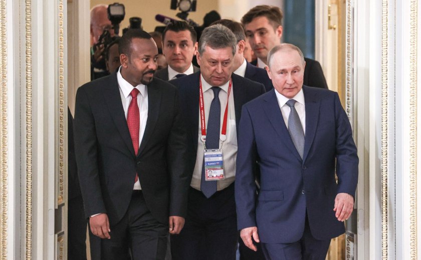 Путин иска училища с изучаване на руски език в Африка