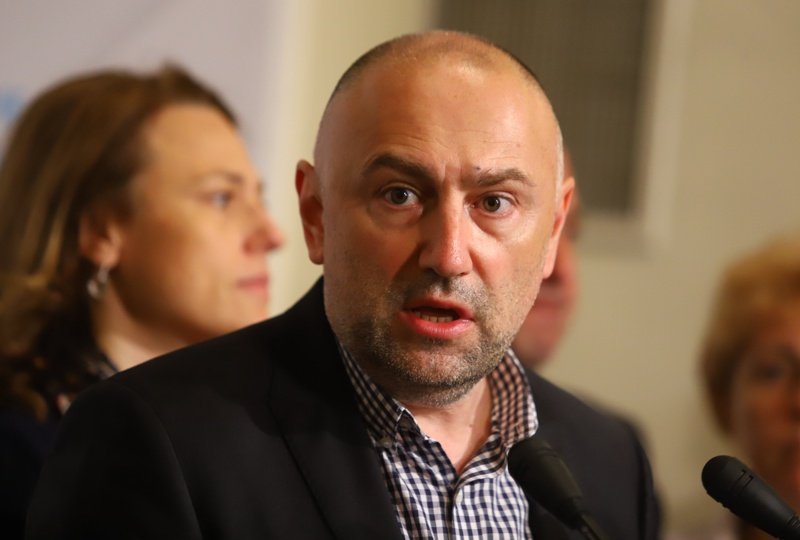 Кузман Илиев и Каримански реват за бюджета: Парламентаризмът е ликвидиран!