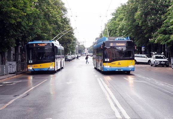 Връщат нощните автобуси в София