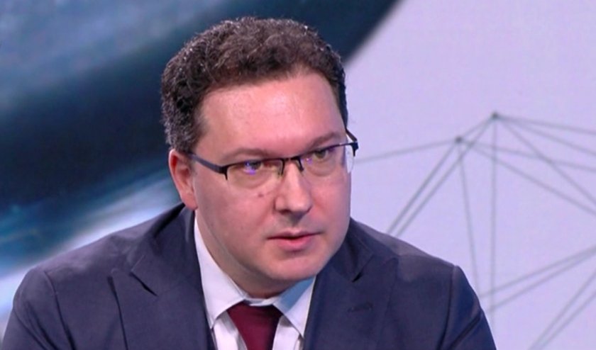 Даниел Митов: Институцията служебен кабинет трябва да се премахне от Конституцията